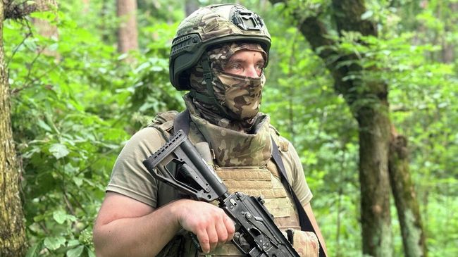 Замкомандира противотанкового взвода Шатун