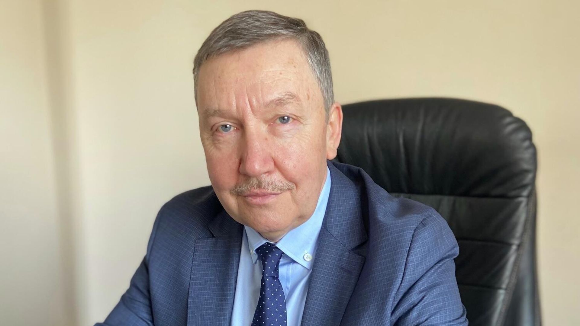 Заместитель генерального директора по научной работе и развитию АО Азимут Виктор Соломенцев Заместитель генерального директора по научной работе и развитию АО Азимут Виктор Соломенцев - РИА Новости, 1920, 30.07.2025