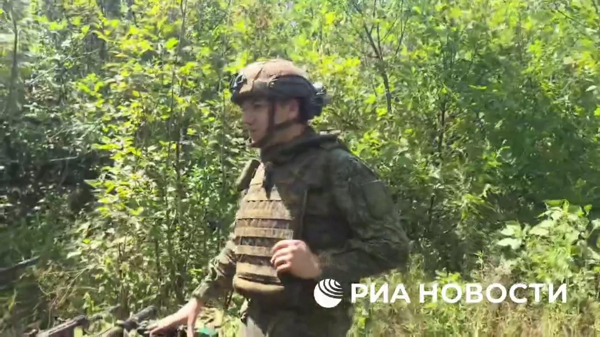 Натовское оружие, захваченное в боях на харьковском направлении бойцами российской группировки войск Север Натовское оружие, захваченное в боях на харьковском направлении бойцами российской группировки войск Север - РИА Новости, 1920, 03.08.2025