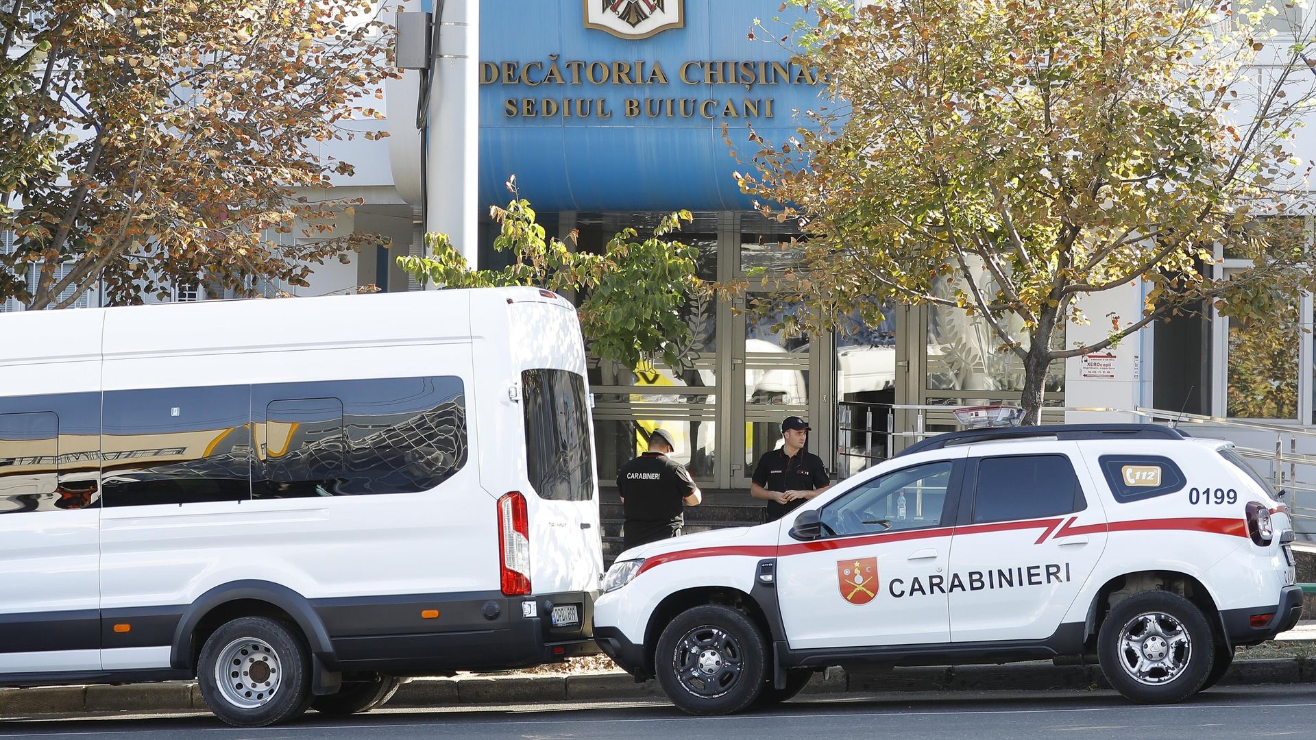 Сотрудники полиции у здания Кишиневского суда. 4 августа 2025 - РИА Новости, 1920, 04.08.2025