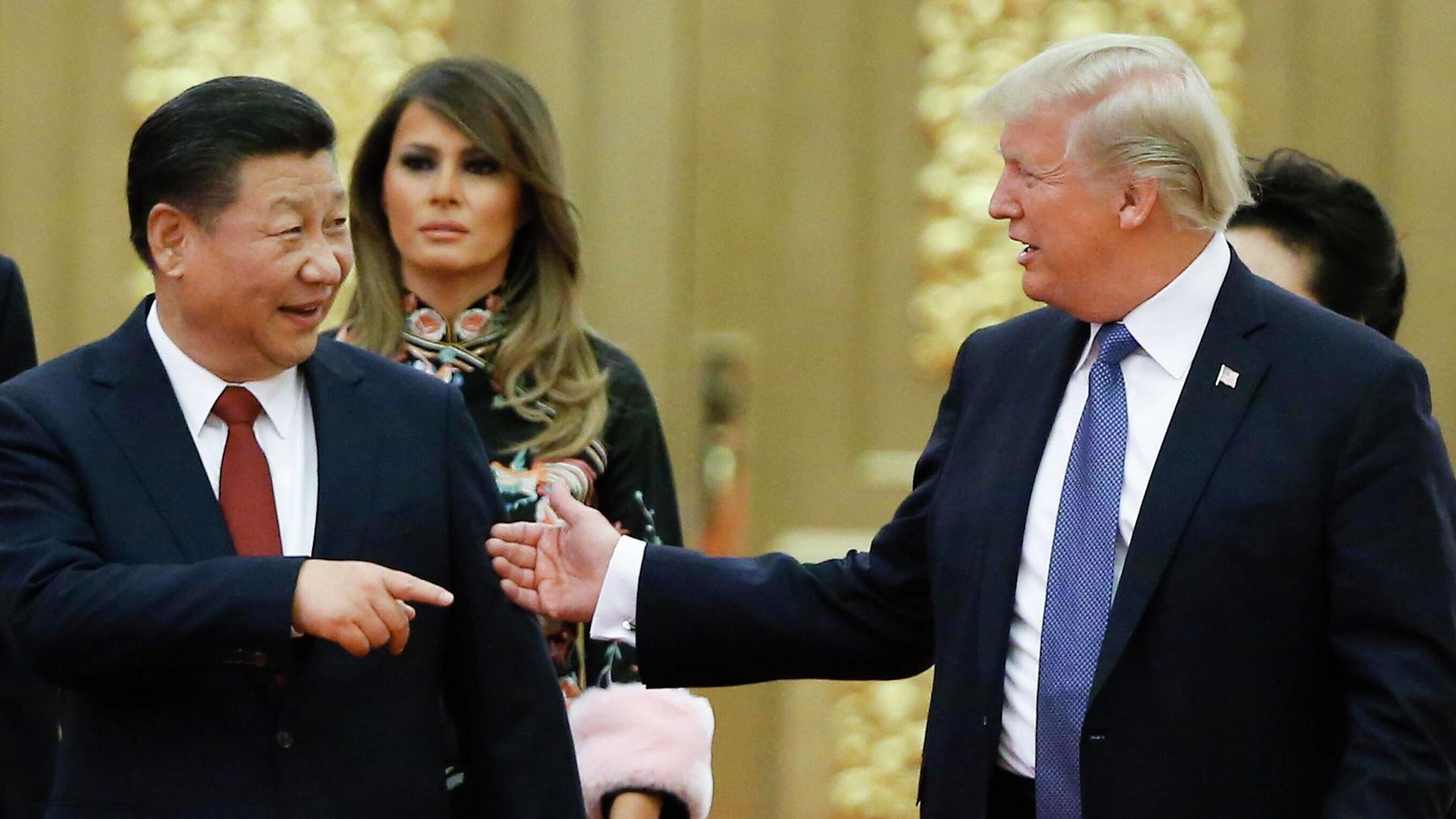 Председатель Китая Си Цзиньпин и президент США Дональд Трамп перед торжественным ужином в Пекине - РИА Новости, 1920, 12.08.2025