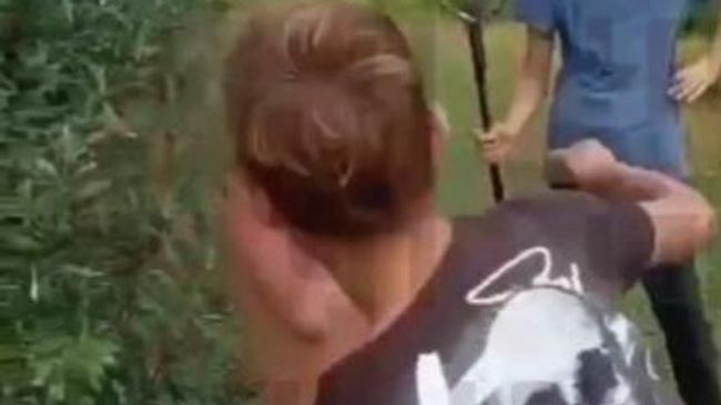 Избиение 9-летнего мальчика на берегу реки в Шимановске Амурской области