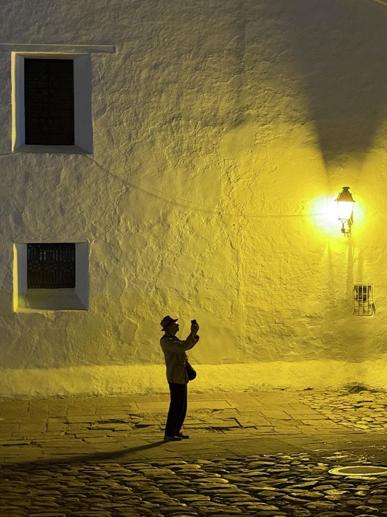 Снимок Viajero Nocturno фотографа из США Jarod Peraza, победивший в конкурсе IPPAWARDS 2025 Снимок Viajero Nocturno фотографа из США Jarod Peraza, победивший в конкурсе IPPAWARDS 2025