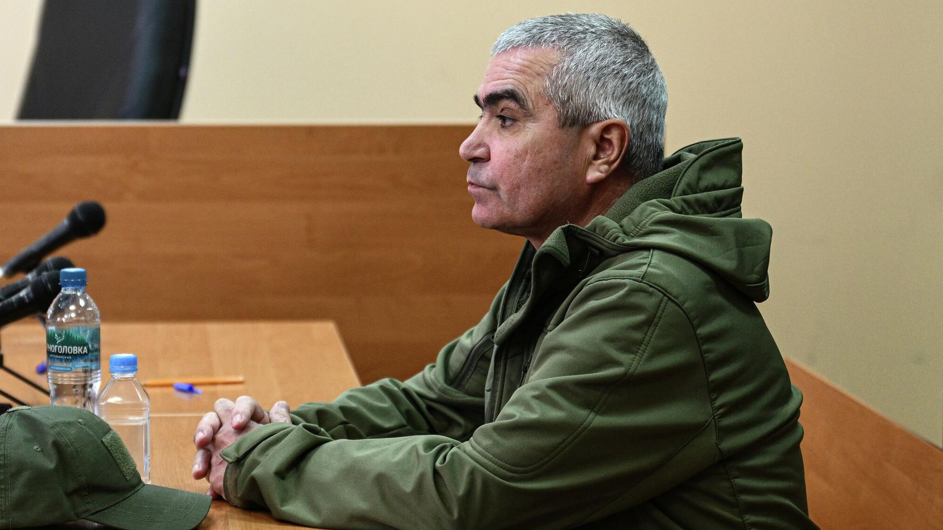 Вячеслав Ахмедов перед оглашением приговора в Одинцовском городском суде. 15 августа 2025 Вячеслав Ахмедов перед оглашением приговора в Одинцовском городском суде. 15 августа 2025 - РИА Новости, 1920, 15.08.2025