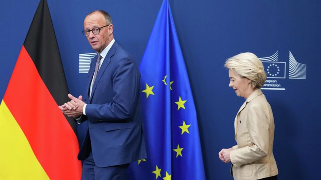 Канцлер Германии Фридрих Мерц и председатель Европейской комиссии Урсула фон дер Ляйен