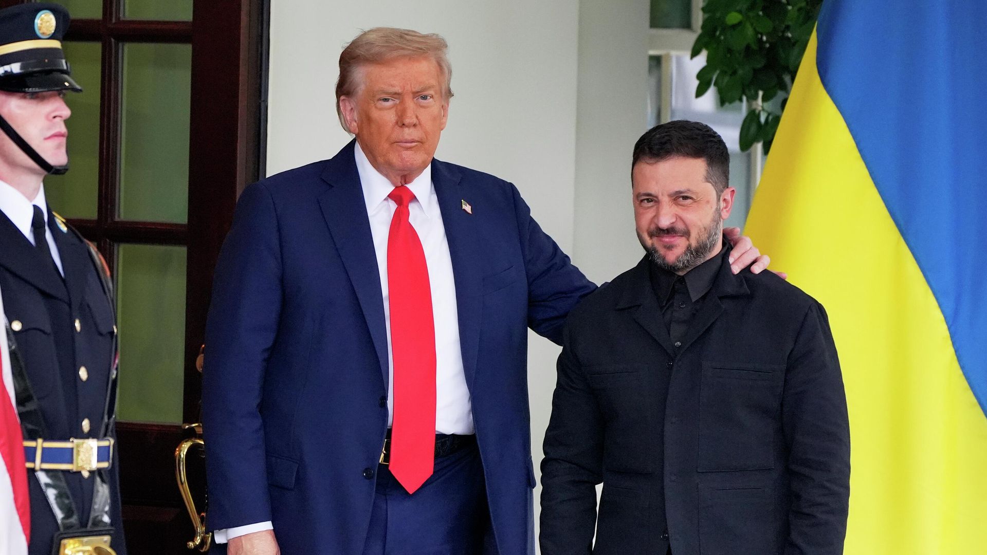 Дональд Трамп и Владимир Зеленский Дональд Трамп и Владимир Зеленский - РИА Новости, 1920, 13.06.2026