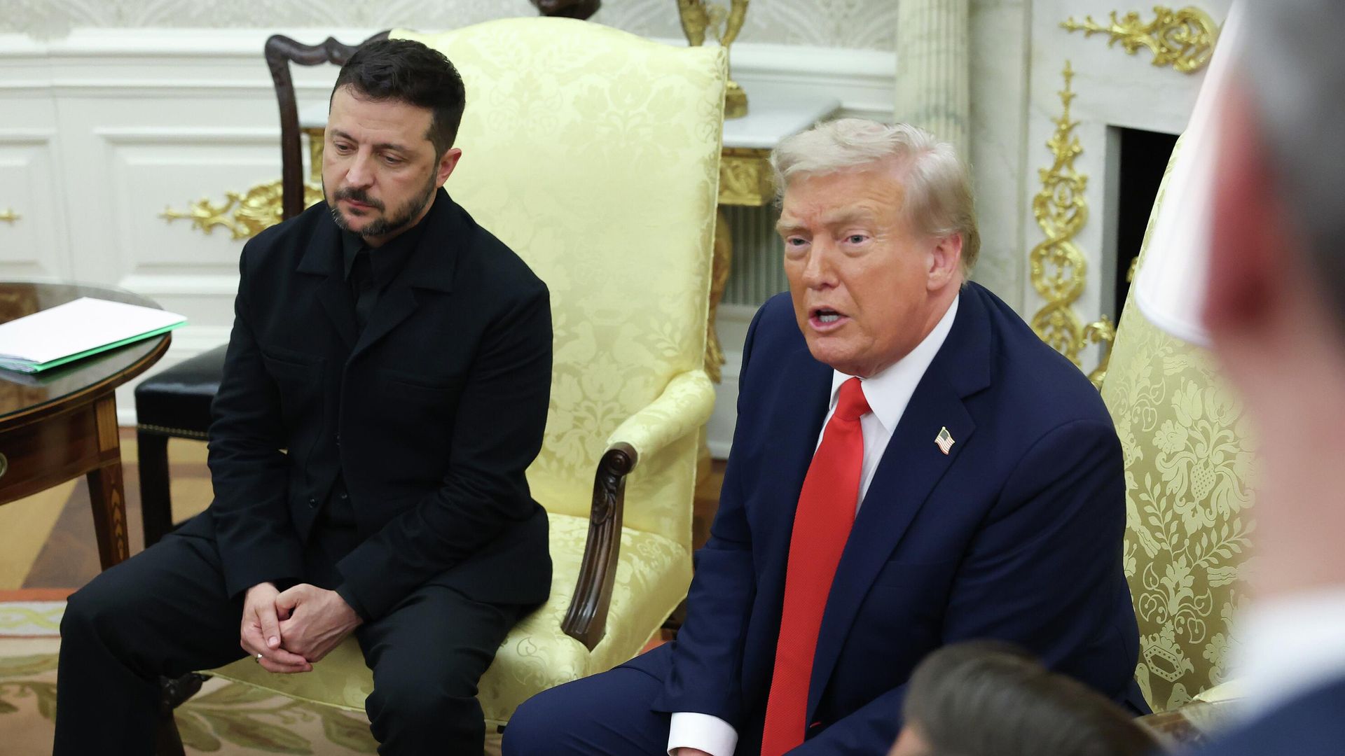 Президент США Дональд Трамп и Владимир Зеленский во время встречи в Белом доме - РИА Новости, 1920, 18.08.2025