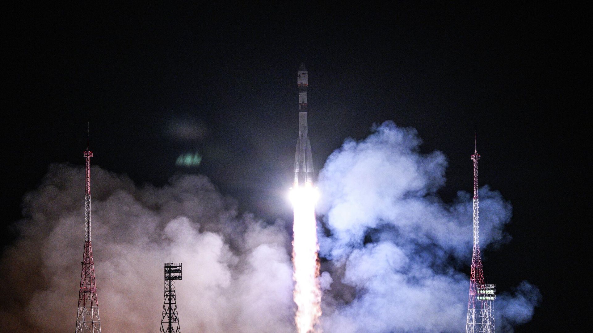 Запуск ракеты-носителя Союз-2-1б с космическим аппаратом Бион-М с космодрома Байконур Запуск ракеты-носителя Союз-2-1б с космическим аппаратом Бион-М с космодрома Байконур - РИА Новости, 1920, 20.08.2025
