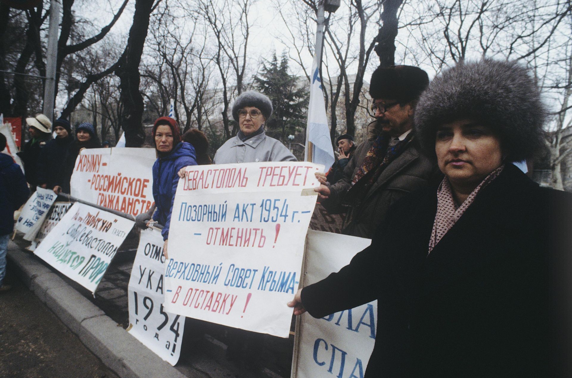 Митинг в Севастополе, 1992 год Митинг в Севастополе, 1992 год - РИА Новости, 1920, 03.09.2026