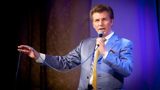 Певец Ярослав Евдокимов