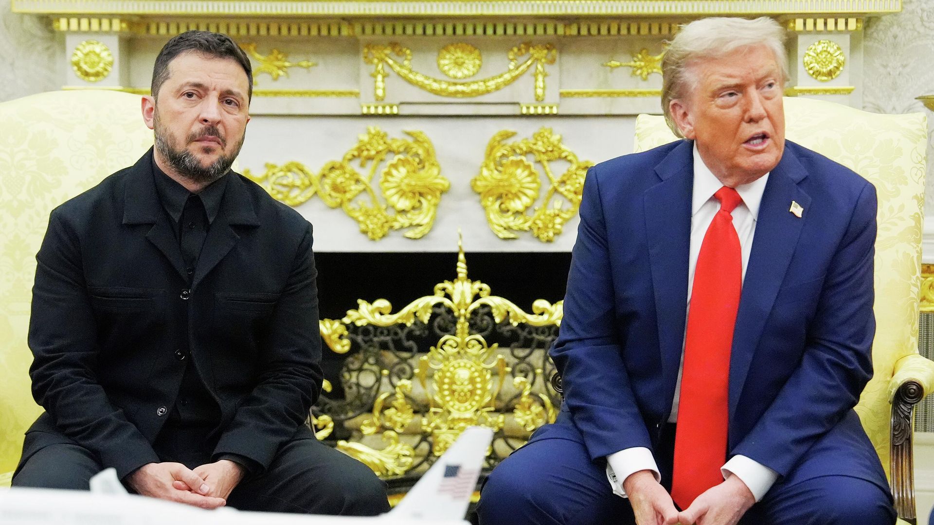 Дональд Трамп и Владимир Зеленский во время встречи Дональд Трамп и Владимир Зеленский во время встречи - РИА Новости, 1920, 14.10.2025