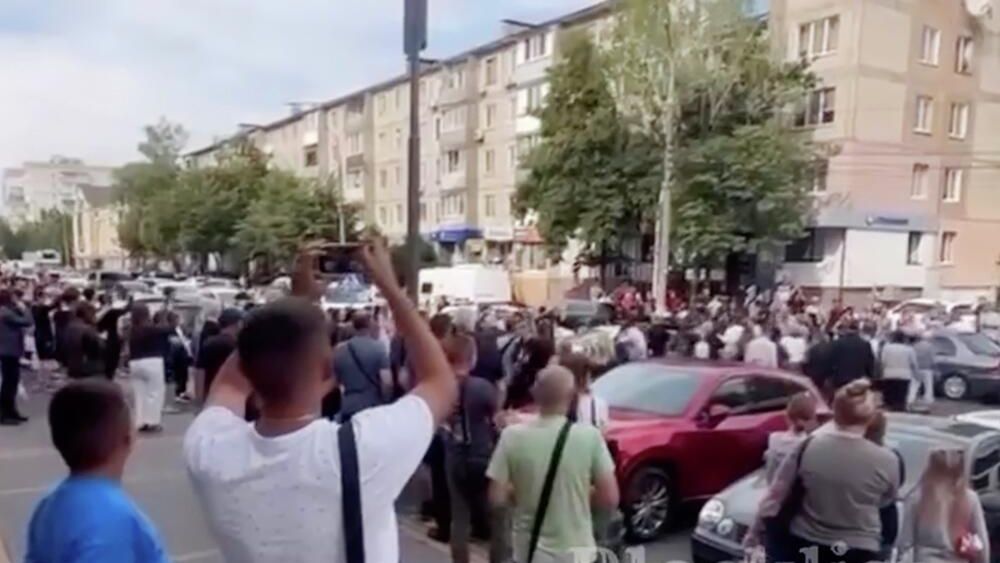 Митинг после попытки насильственной мобилизации в Виннице - РИА Новости, 1920, 22.08.2025