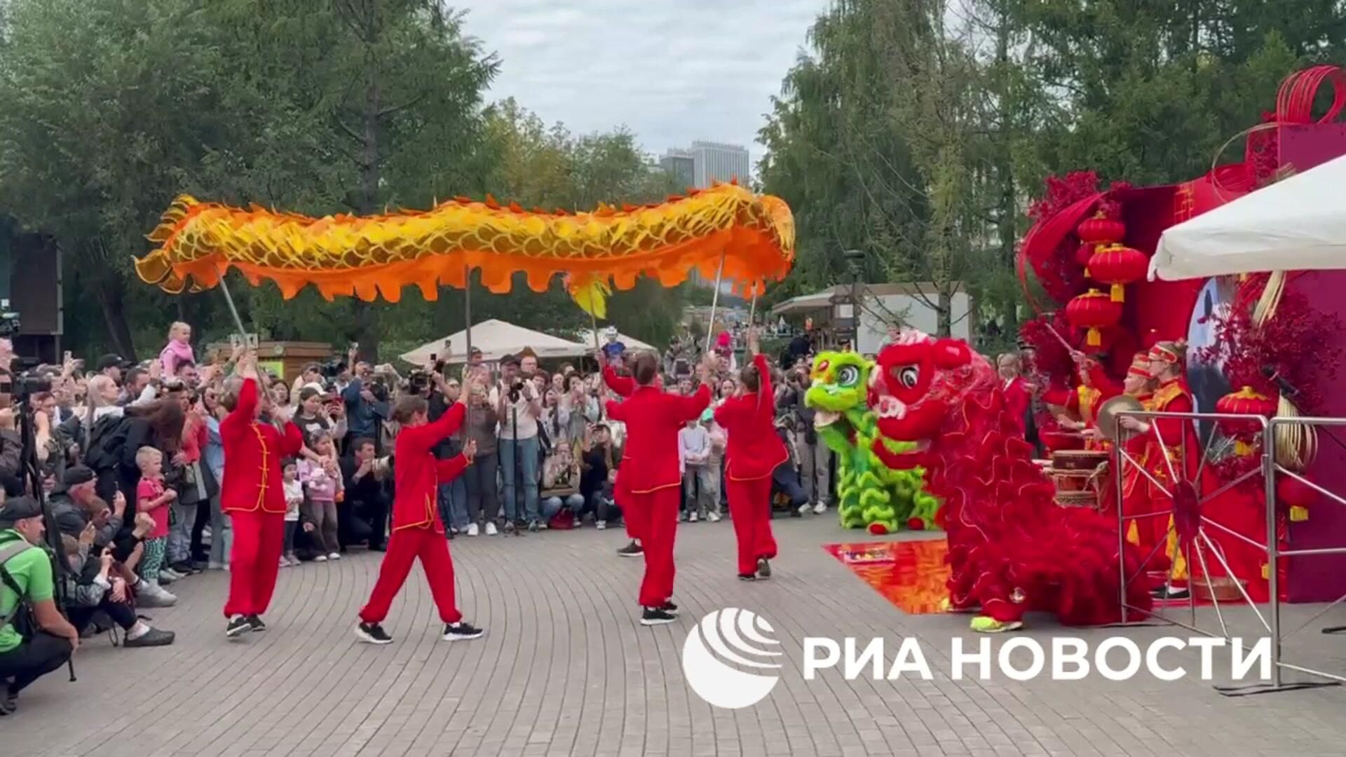 Церемония празднования дня рождения панды Катюши в Московском зоопарке - РИА Новости, 1920, 24.08.2025