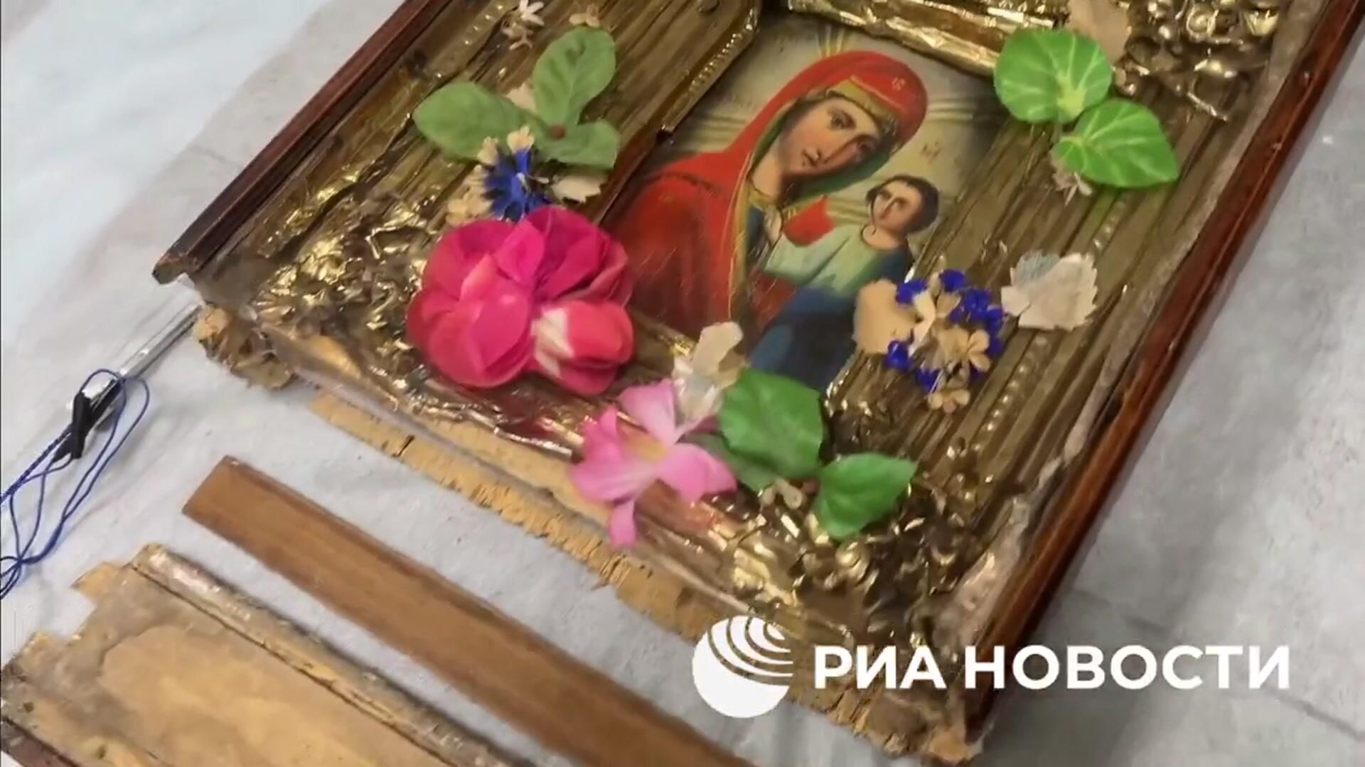 Икона, с помощью которой россиянка планировала совершить теракт в здании УФСБ Икона, с помощью которой россиянка планировала совершить теракт в здании УФСБ - РИА Новости, 1920, 25.08.2025