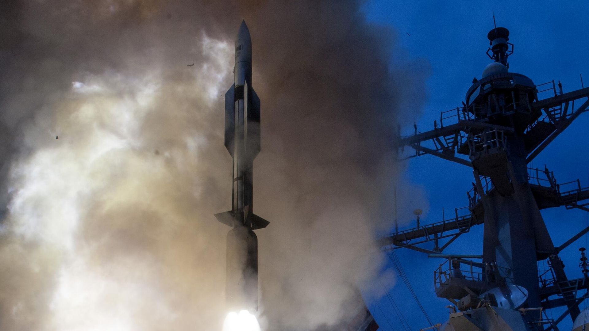 Американская зенитная ракета RIM-174 SM-6 ERAM Американская зенитная ракета RIM-174 SM-6 ERAM - РИА Новости, 1920, 16.02.2026