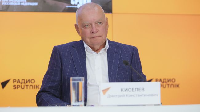 Генеральный директор медиагруппы Россия сегодня Дмитрий Киселёв