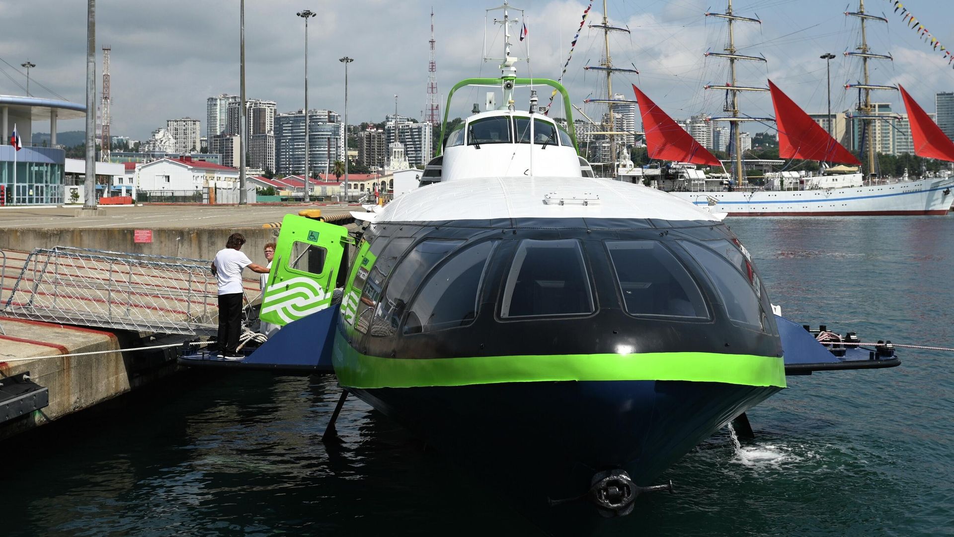 Тестовый рейс морского пассажирского судна на подводных крыльях Комета 120М по маршруту Сочи - Сухум Тестовый рейс морского пассажирского судна на подводных крыльях Комета 120М по маршруту Сочи - Сухум - РИА Новости, 1920, 30.08.2025