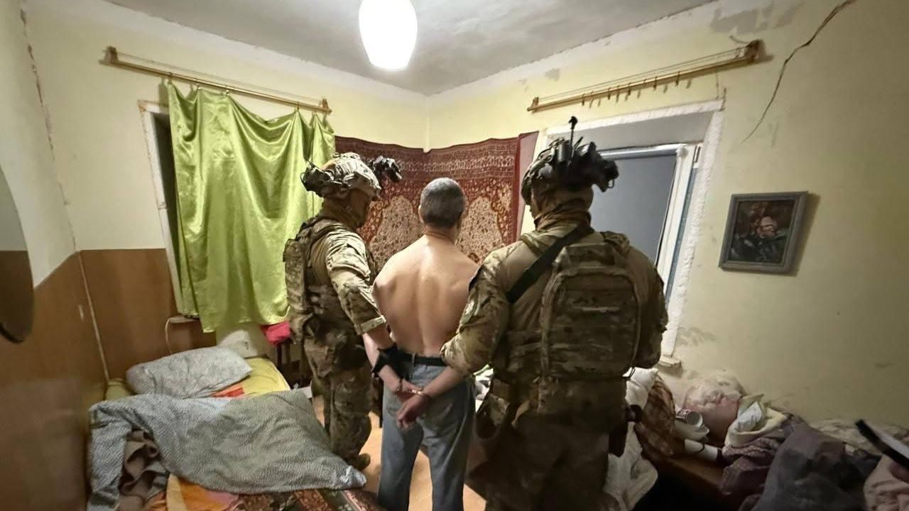 Задержание подозреваемого в убийстве Парубия Задержание подозреваемого в убийстве Парубия - РИА Новости, 1920, 01.09.2025