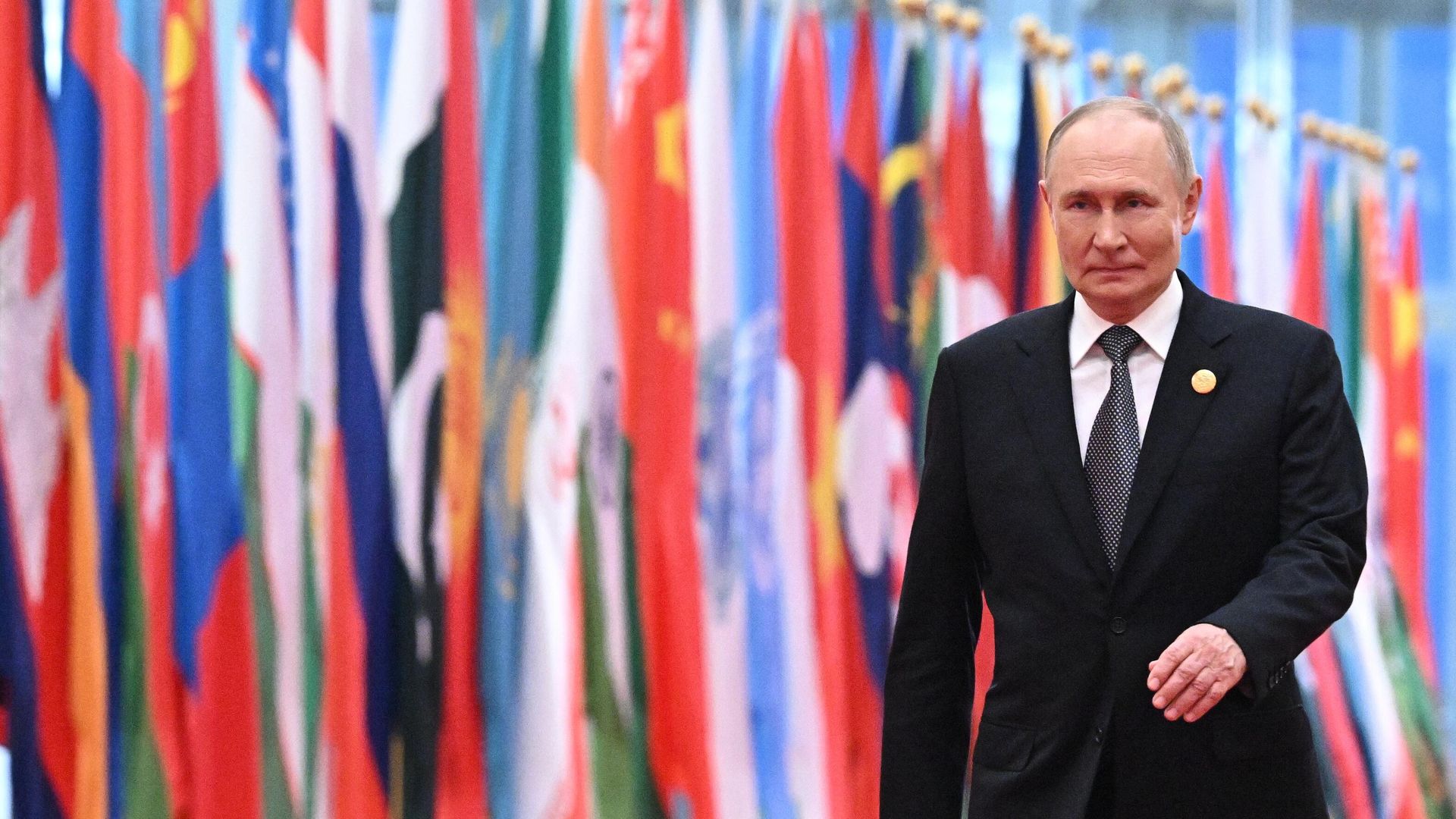 Владимир Путин на саммите ШОС в Тяньцзине Владимир Путин на саммите ШОС в Тяньцзине - РИА Новости, 1920, 03.09.2025