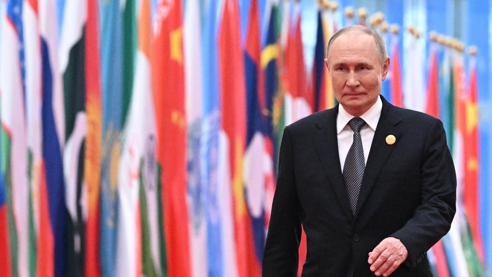 Президент России Владимир Путин на саммите ШОС в Тяньцзине Президент России Владимир Путин на саммите ШОС в Тяньцзине - РИА Новости, 1920, 01.09.2025