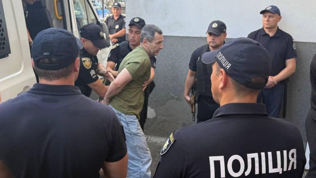 Подозреваемый в убийстве Андрея Парубия в суде Подозреваемый в убийстве Андрея Парубия в суде - РИА Новости, 1920, 04.09.2025