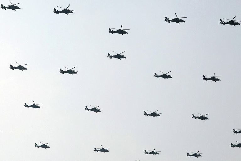 Воздушная часть военного парада на площади Тяньаньмэнь в Пекине в честь 80-й годовщины Победы китайского народа в войне сопротивления Японии и окончания Второй мировой войны Воздушная часть военного парада на площади Тяньаньмэнь в Пекине в честь 80-й годовщины Победы китайского народа в войне сопротивления Японии и окончания Второй мировой войны