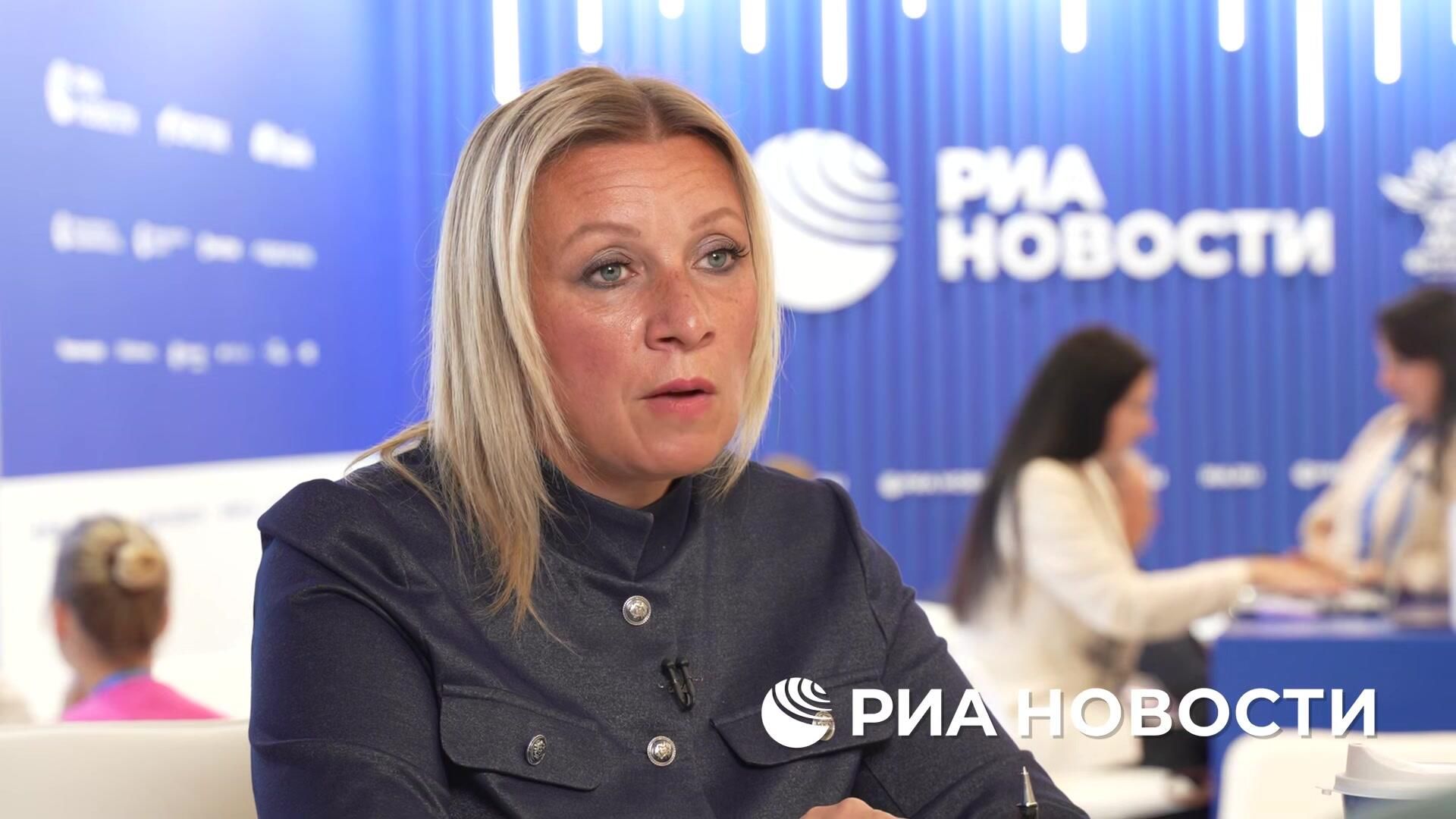 Захарова: политическая база для перезапуска диалога России и США на стадии формирования Захарова: политическая база для перезапуска диалога России и США на стадии формирования - РИА Новости, 1920, 03.09.2025