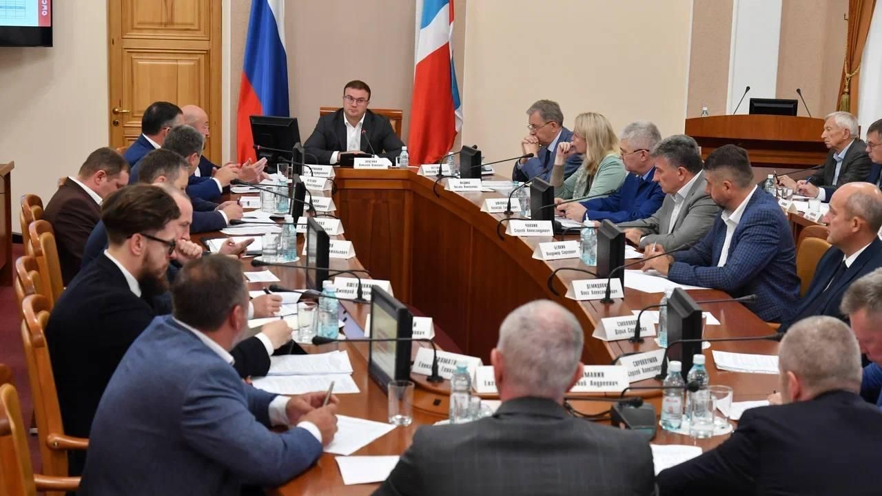 Комиссия по восстановлению прав омских дольщиков Комиссия по восстановлению прав омских дольщиков - РИА Новости, 1920, 03.09.2025