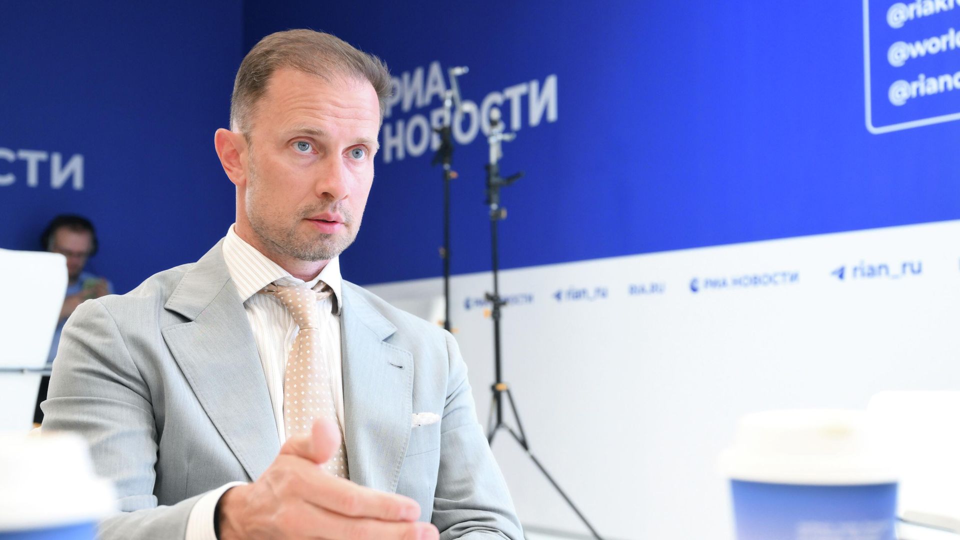 Генеральный директор АО Глонасс Алексей Райкевич на стенде РИА Новости, ВЭФ-2025 Генеральный директор АО Глонасс Алексей Райкевич на стенде РИА Новости, ВЭФ-2025 - РИА Новости, 1920, 03.09.2025