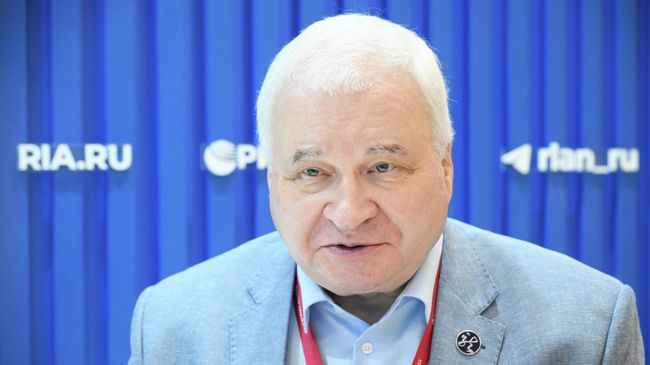 Первый заместитель председателя комитета Совета Федерации РФ по международным делам Андрей Денисов