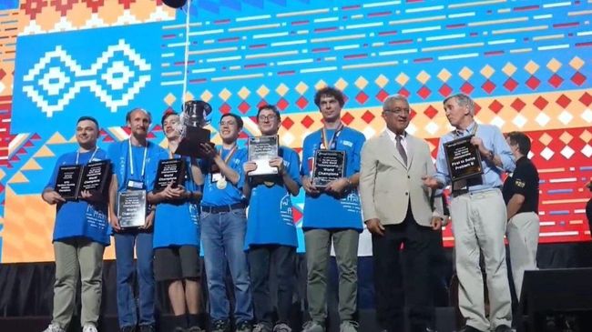 Команда СПбГУ по программированию. Кадр трансляции