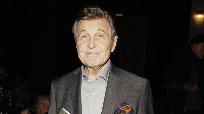 Лев Лещенко