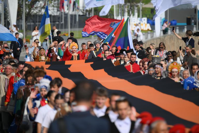 Работа форума ВЭФ-2025 Работа форума ВЭФ-2025