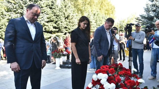 Мероприятия в память о погибших хоккеистах Локомотива в Ярославской области. 7 сентября 2025 Мероприятия в память о погибших хоккеистах Локомотива в Ярославской области. 7 сентября 2025