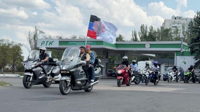 Мотопробег, посвященный Дню освобождения Донбасса во время Великой Отечественной войны, в Донецке. 8 сентября 2025