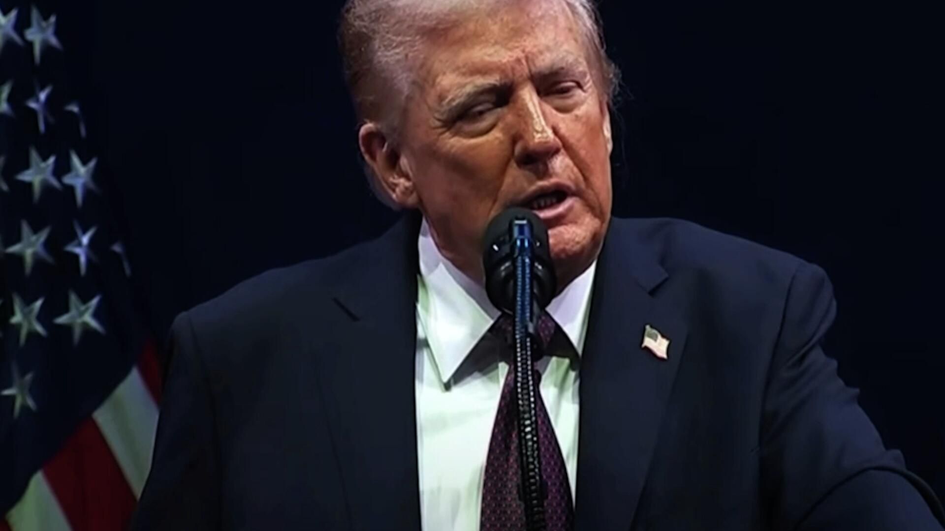 Было нелегко: Трамп заявил, что протестующих от Белого дома убрали Было нелегко: Трамп заявил, что протестующих от Белого дома убрали - РИА Новости, 1920, 08.09.2025