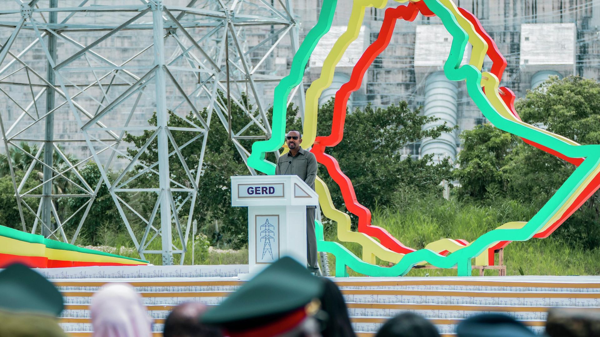 Премьер-министр Эфиопии Абий Ахмед во время открытия самой большой в Африке ГЭС Возрождение на Ниле Премьер-министр Эфиопии Абий Ахмед во время открытия самой большой в Африке ГЭС Возрождение на Ниле - РИА Новости, 1920, 09.09.2025
