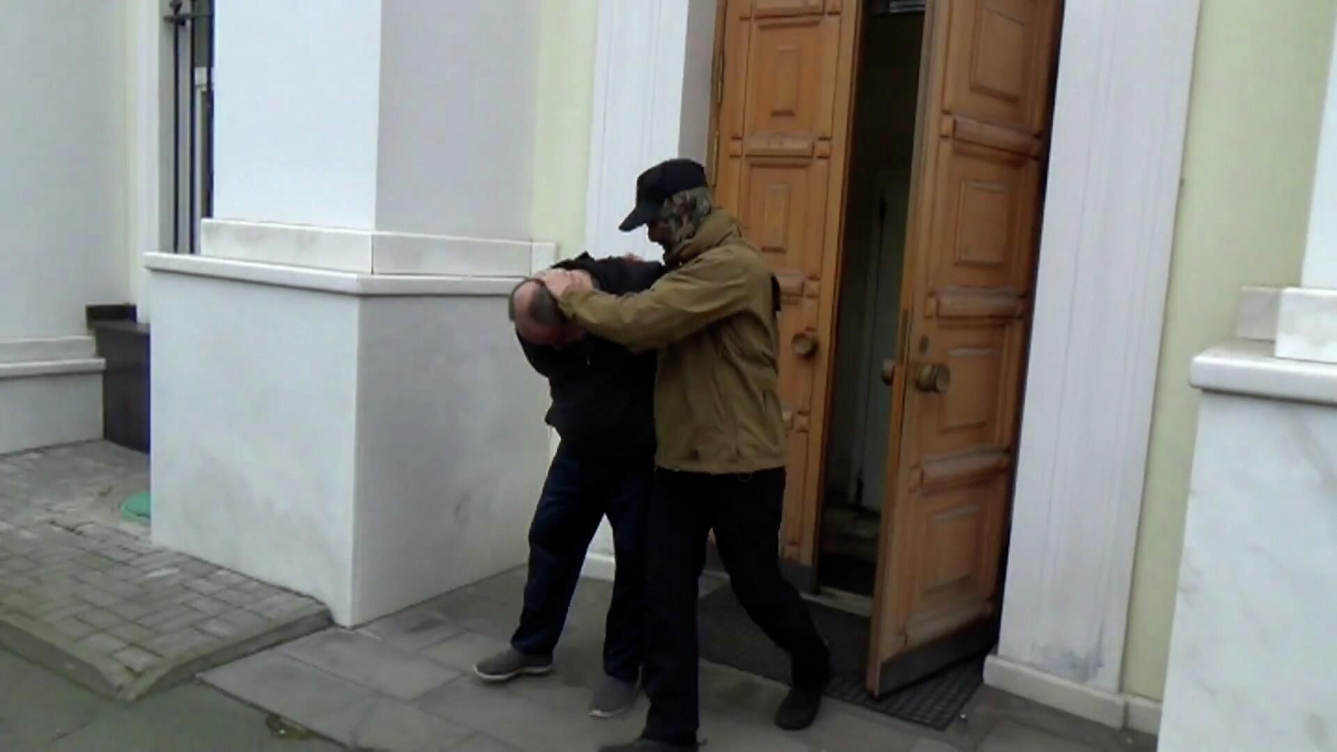 Задержание в Ижевске агента Киева, планировавшего убийство сотрудника ОПК России Задержание в Ижевске агента Киева, планировавшего убийство сотрудника ОПК России - РИА Новости, 1920, 10.09.2025