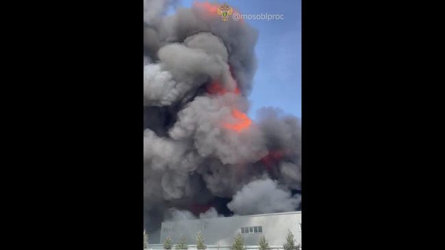 Пожар на складе в подмосковном поселке Некрасовский