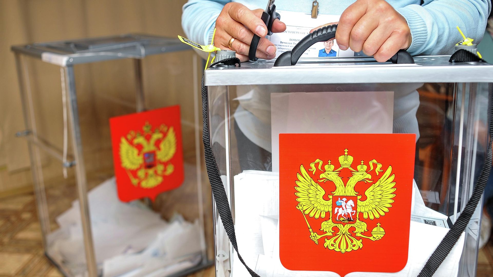 Подсчет голосов на выборах в единый день голосования Подсчет голосов на выборах в единый день голосования - РИА Новости, 1920, 03.09.2026