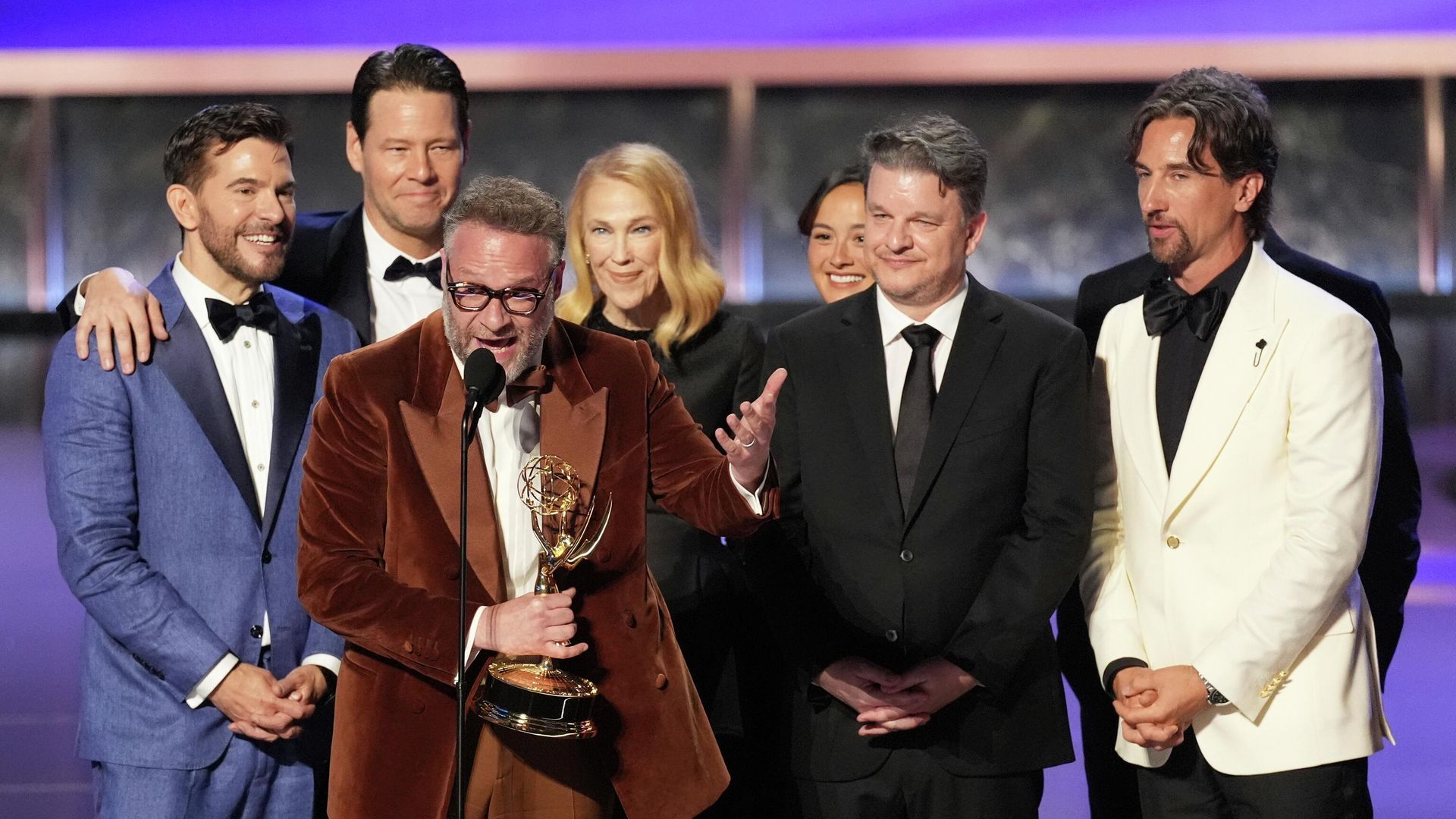 Съемочная группа сериала Киностудия на церемонии вручения премии Эмми в Лос-Анджелесе, США. 14 сентября 2025 Съемочная группа сериала Киностудия на церемонии вручения премии Эмми в Лос-Анджелесе, США. 14 сентября 2025 - РИА Новости, 1920, 15.09.2025