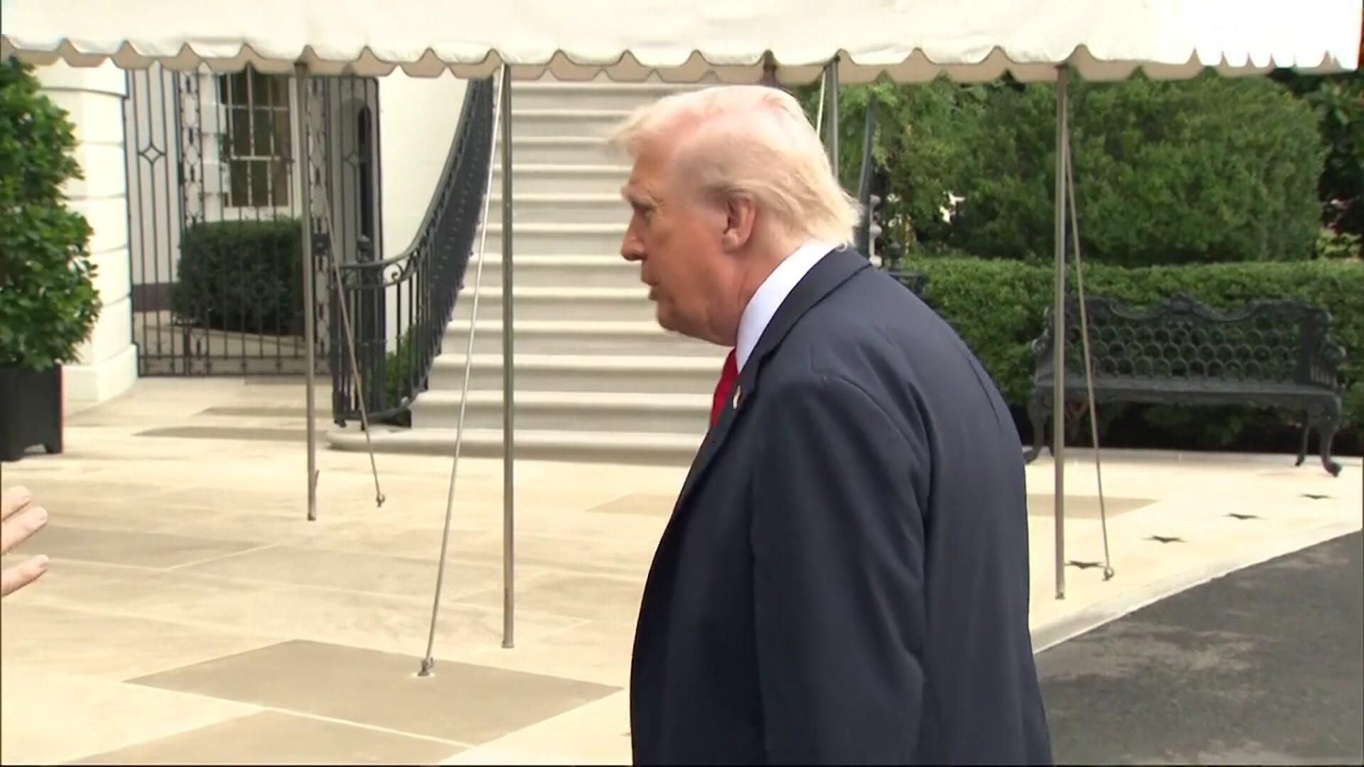 У страны серьезные проблемы: Трамп ответил на вопрос о поставках Patriot на Украину У страны серьезные проблемы: Трамп ответил на вопрос о поставках Patriot на Украину - РИА Новости, 1920, 16.09.2025