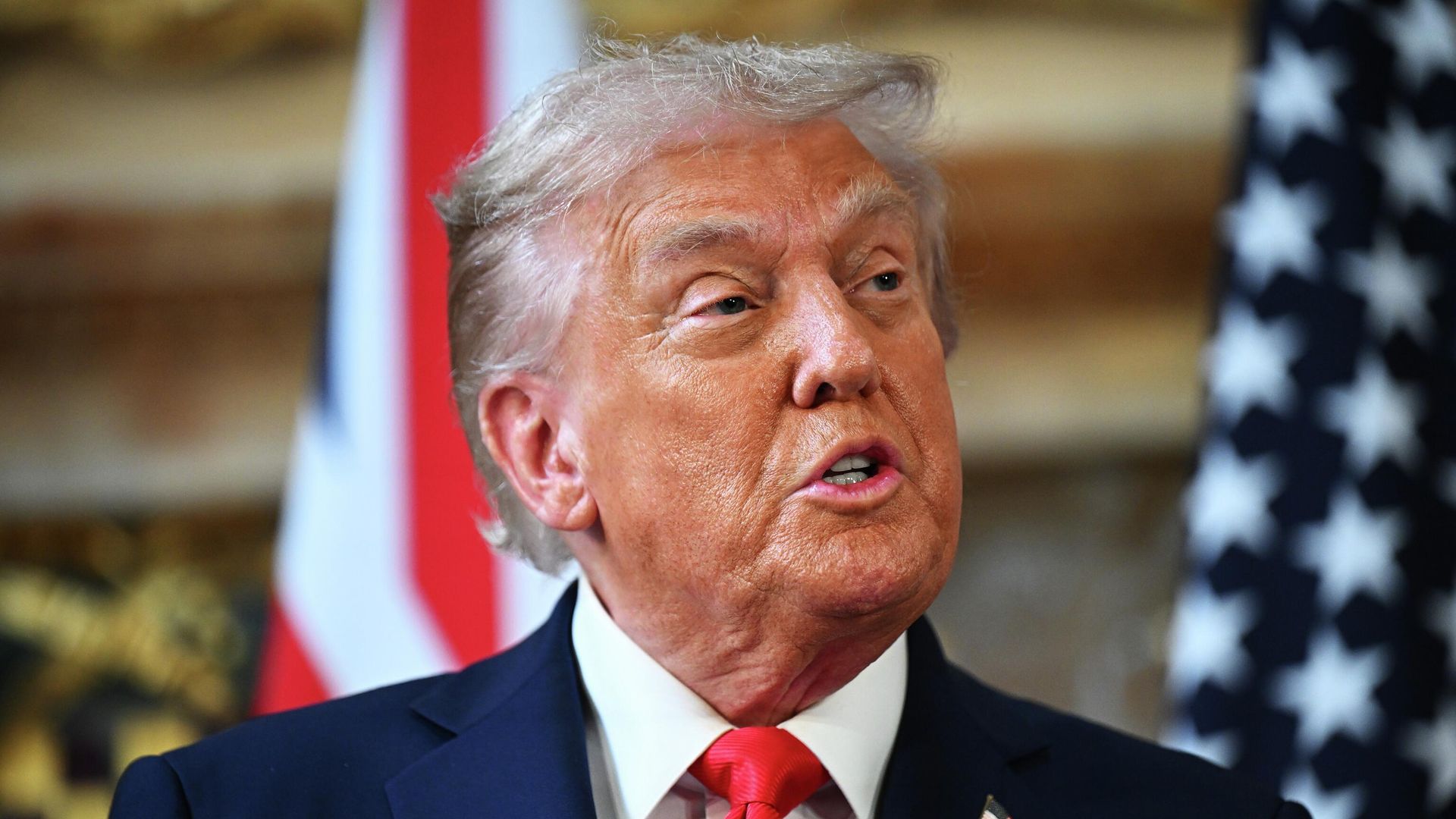 Дональд Трамп во время пресс-конференции с Киром Стармером Дональд Трамп во время пресс-конференции с Киром Стармером - РИА Новости, 1920, 18.09.2025