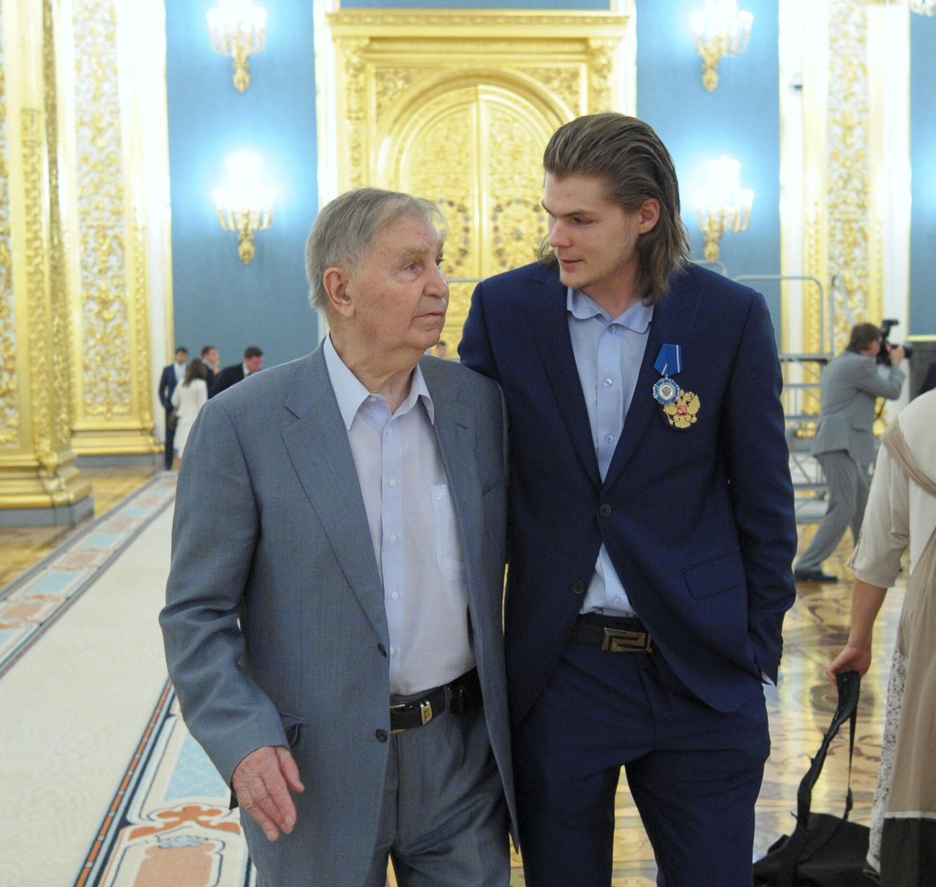 Виктор Тихонов и Виктор Тихонов-младший Виктор Тихонов и Виктор Тихонов-младший - РИА Новости, 1920, 20.09.2025