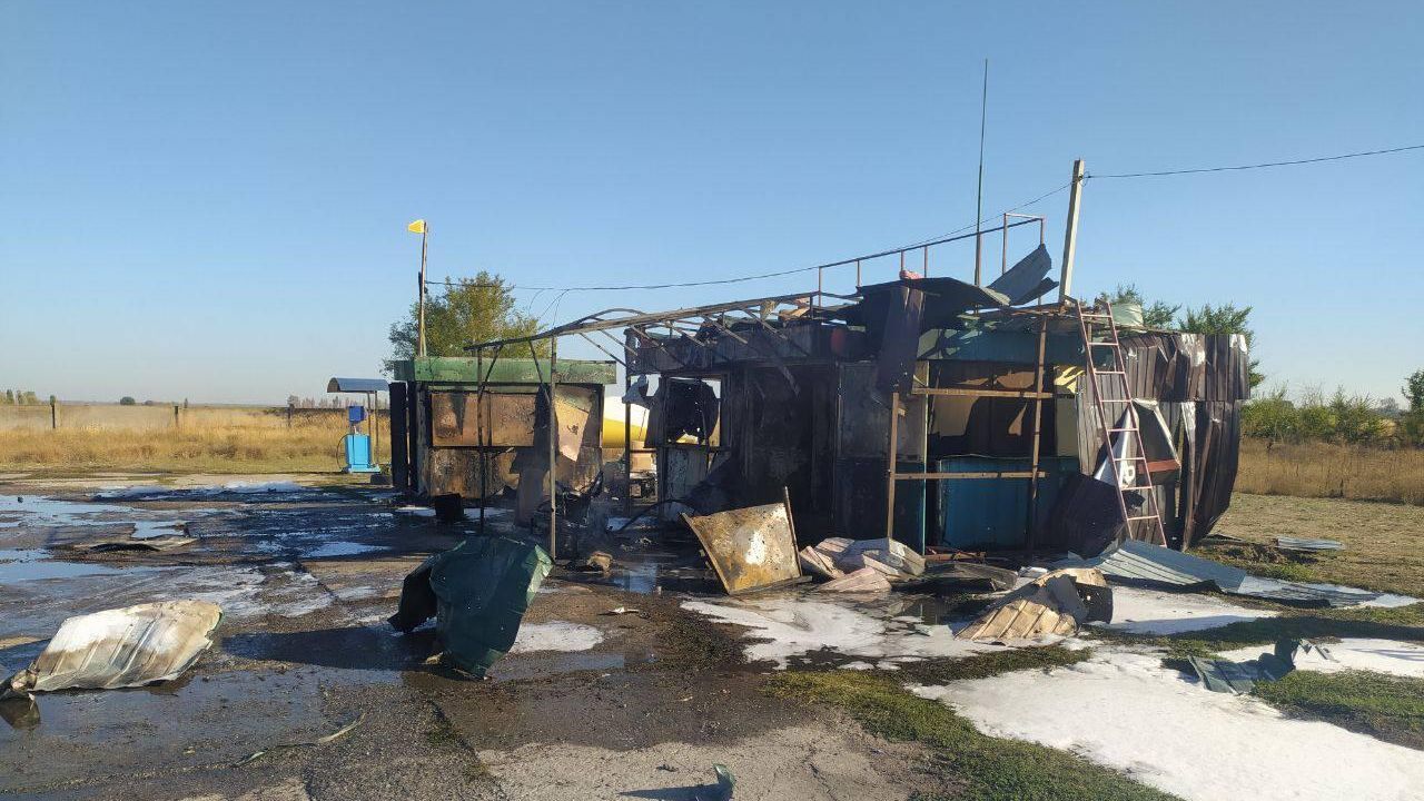 Последствия атаки ВСУ по АЗС в Новой Збурьевке в Херсонской области. 21 сентября 2025 года Последствия атаки ВСУ по АЗС в Новой Збурьевке в Херсонской области. 21 сентября 2025 года - РИА Новости, 1920, 21.09.2025