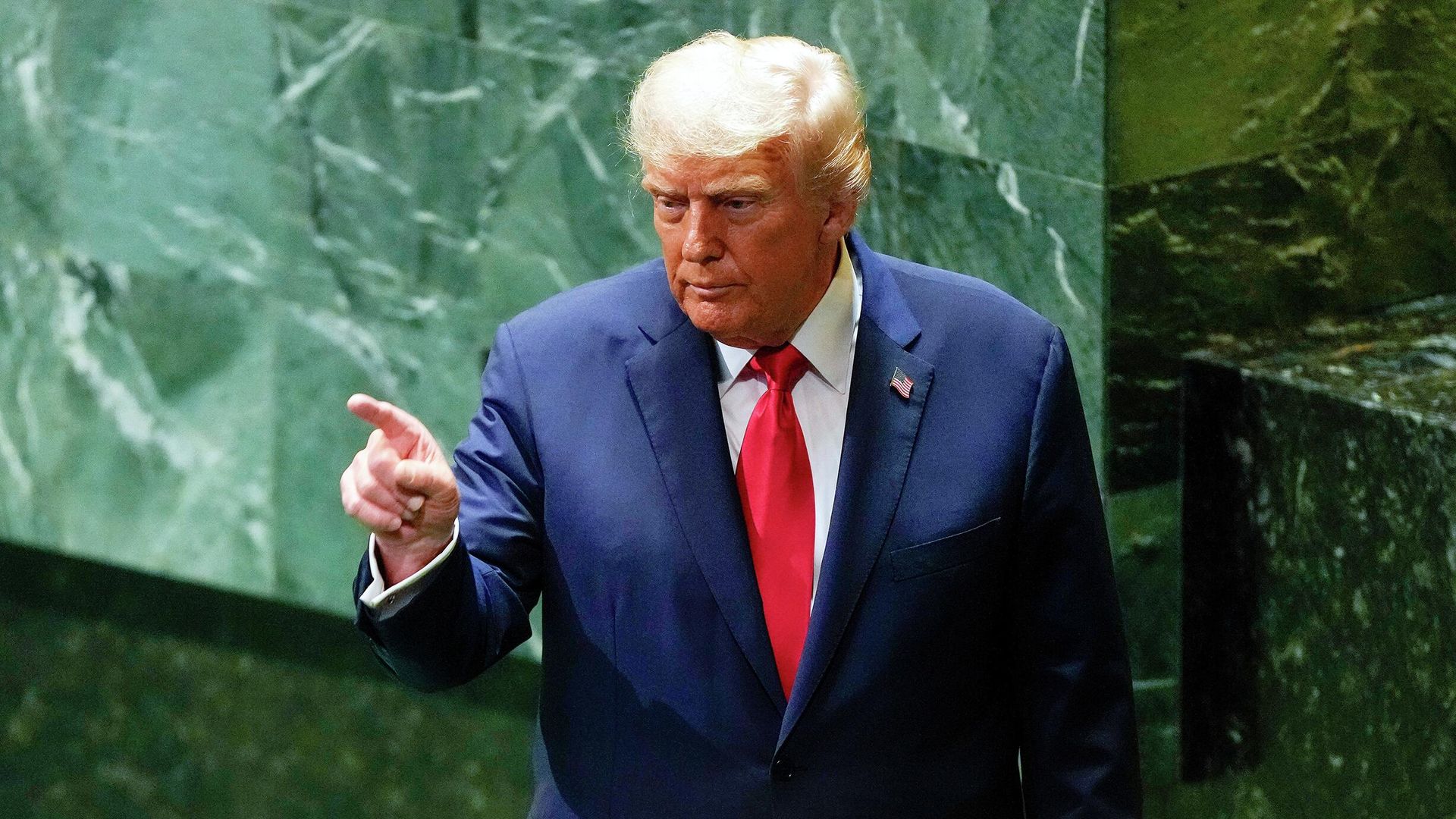 Дональд Трамп после выступления на Генассамблее ООН Дональд Трамп после выступления на Генассамблее ООН - РИА Новости, 1920, 23.09.2025
