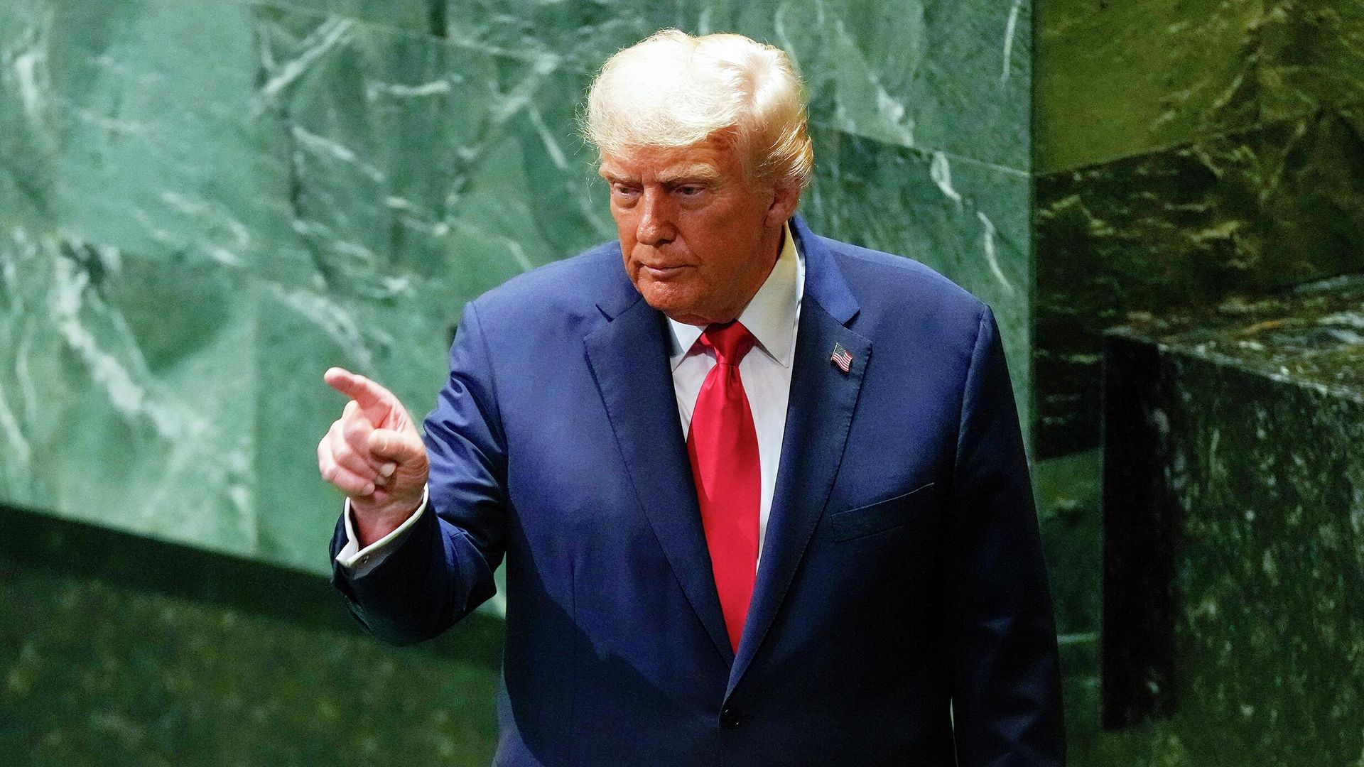 Президент США Дональд Трамп после выступления на Генассамблее ООН Президент США Дональд Трамп после выступления на Генассамблее ООН - РИА Новости, 1920, 24.09.2025