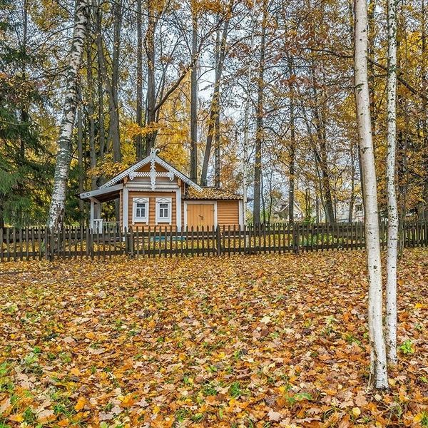 Одна из построек в музее-заповеднике Усадьба Мураново