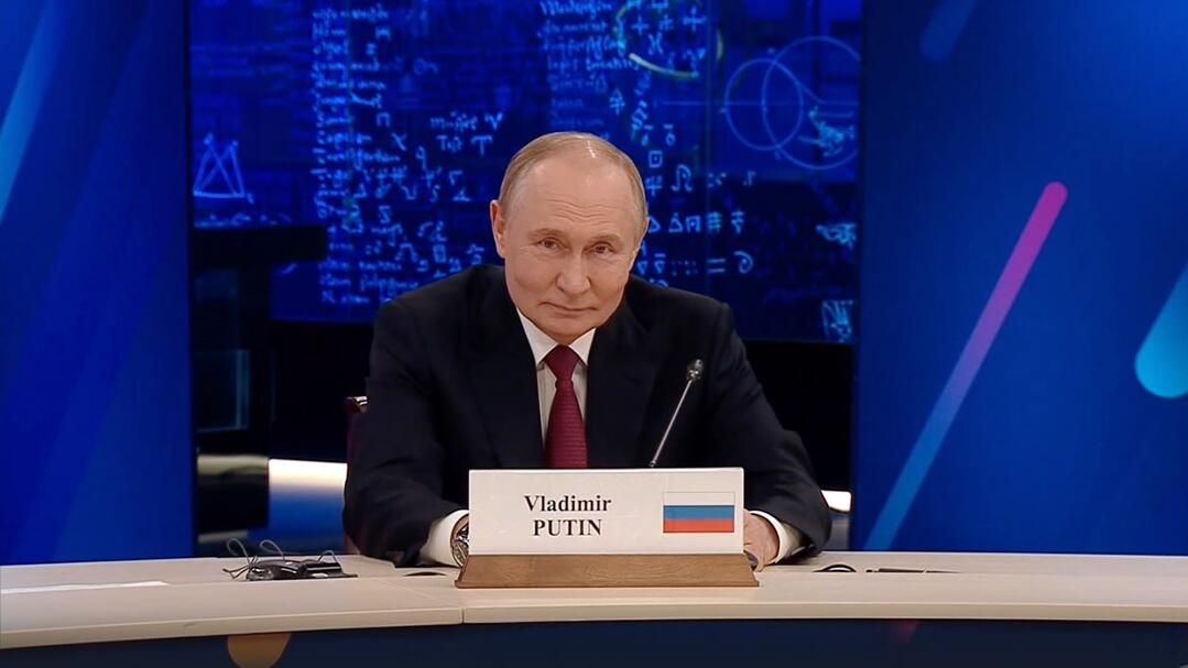 Владимир Путин выступает на Глобальном атомном форуме Владимир Путин выступает на Глобальном атомном форуме - РИА Новости, 1920, 25.09.2025