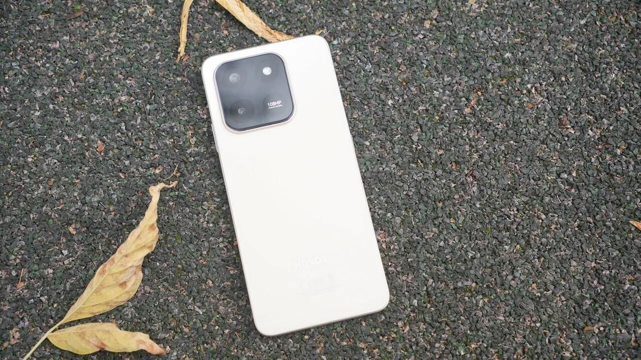 Смартфон HONOR X7d Смартфон HONOR X7d - РИА Новости, 1920, 30.09.2025